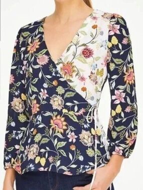LOFT OUTLET Floral Print Wrap Blouse Size Medium